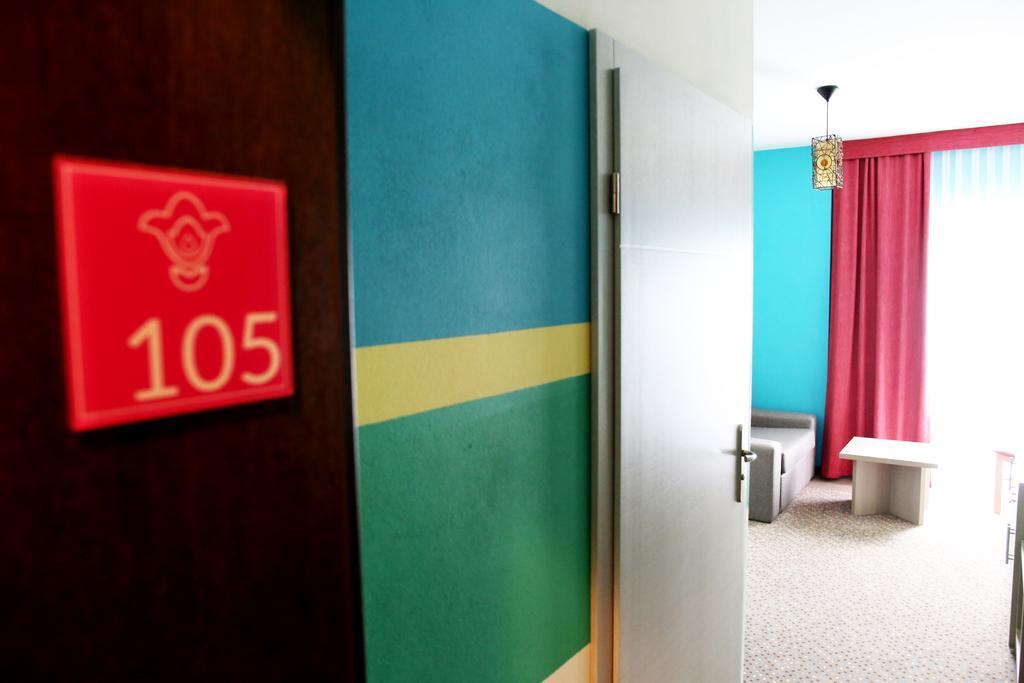 Hotel Folklor Międzyrzec Podlaski Eksteriør billede