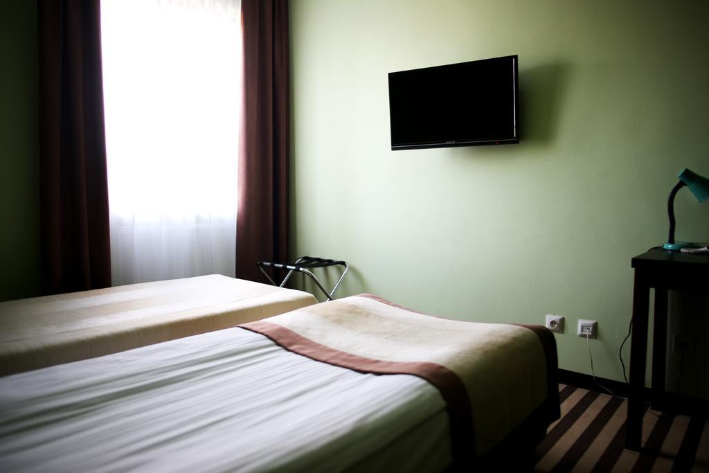 Hotel Folklor Międzyrzec Podlaski Eksteriør billede